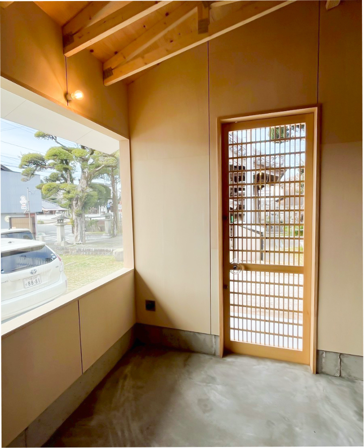 下関市の建設会社　株式会社にしかわの施工実績　大師堂喫茶店　エントランス